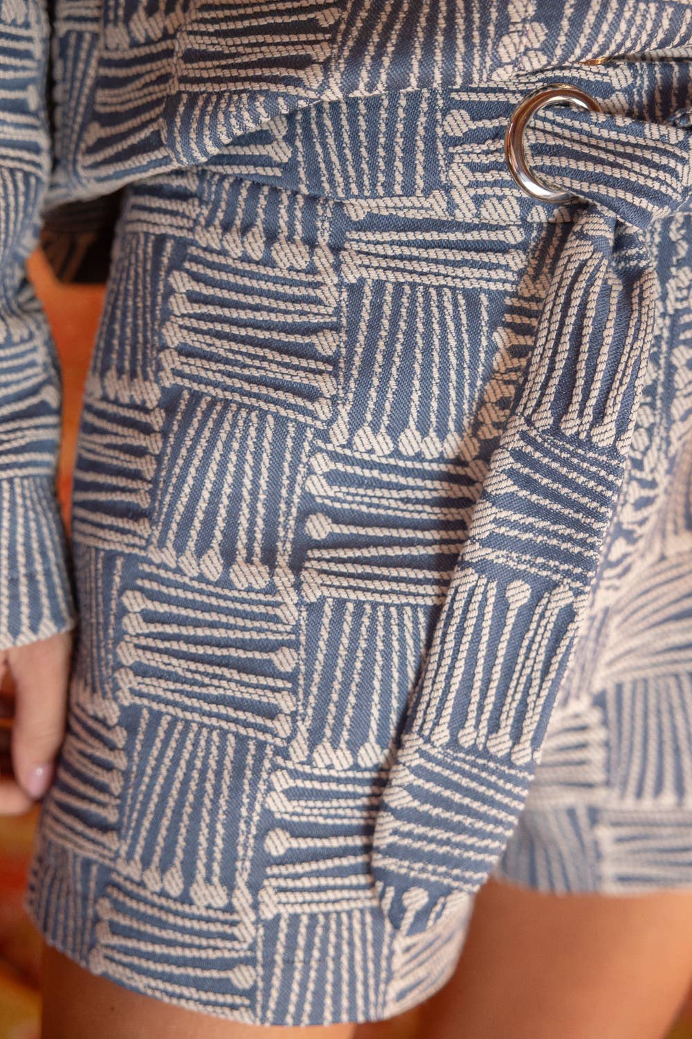 Abstract Checkered Grommet Accented Tie Shorts