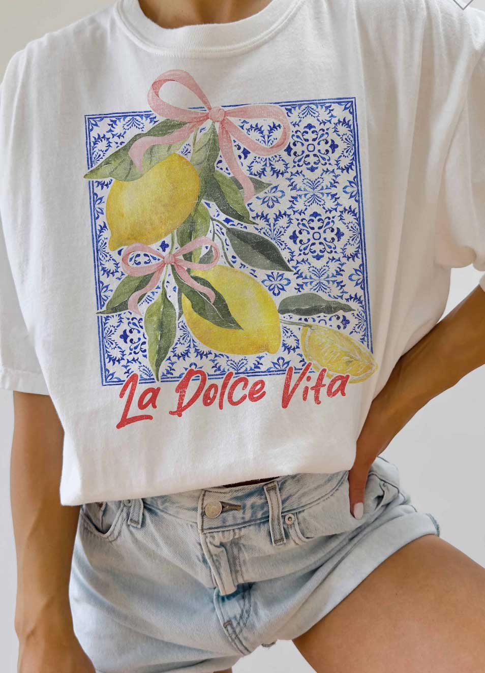 LA DOLCE VITA Graphic Tee