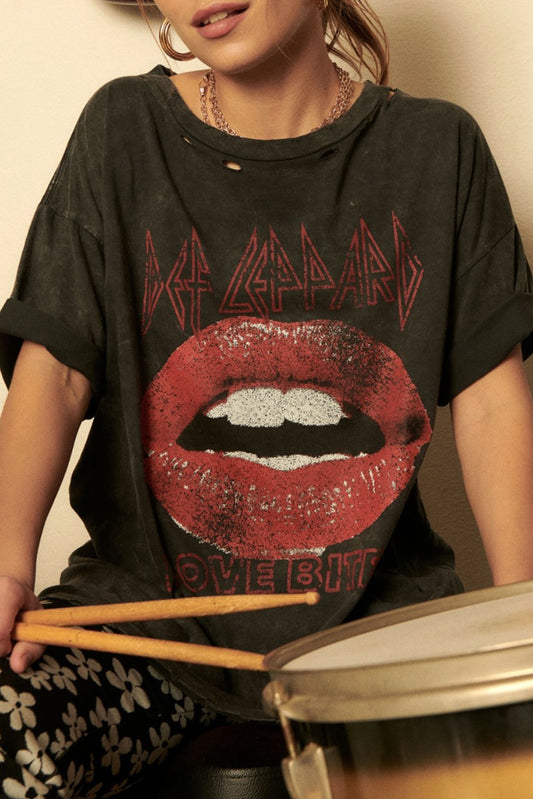 RESTOCKED! Licensed Def Leppard LOVE BITES LIPS Band Tee, Two Colors - Jade Creek Boutique